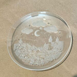 7in Vintage Holiday Clear Frosted Snowy Winter Village Dessert Plate